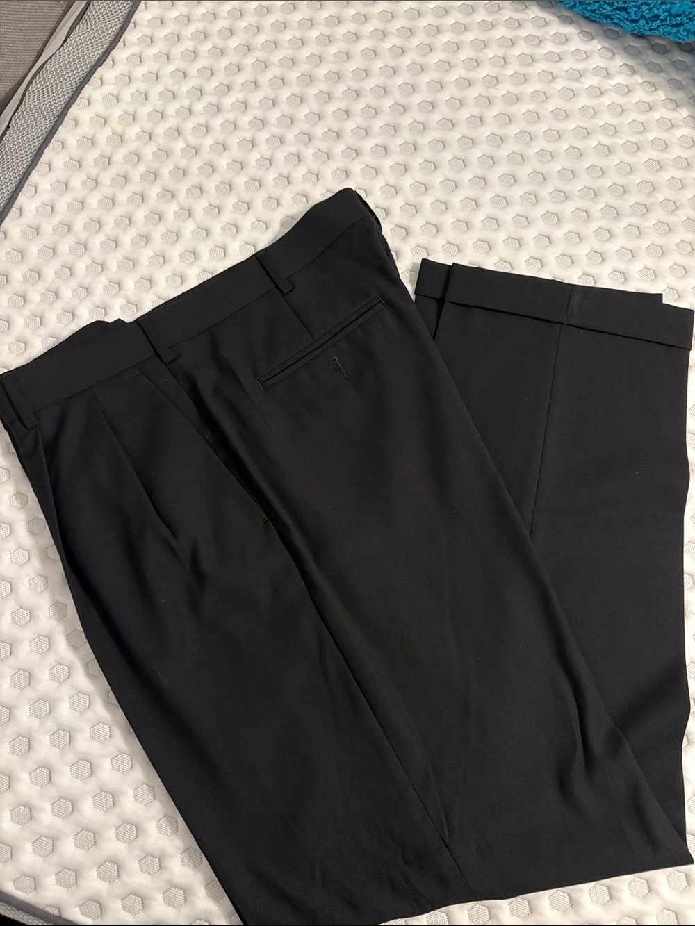 Axist Men's Black Dress Pants – Tailored Pleat Front